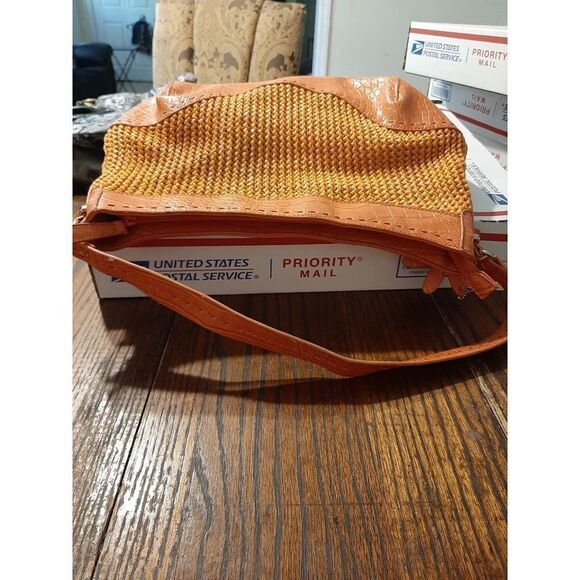 Good Used Condition Orange Stone Mountain Hobo Style Purse Handbag  Weave Look - Picture 8 of 10